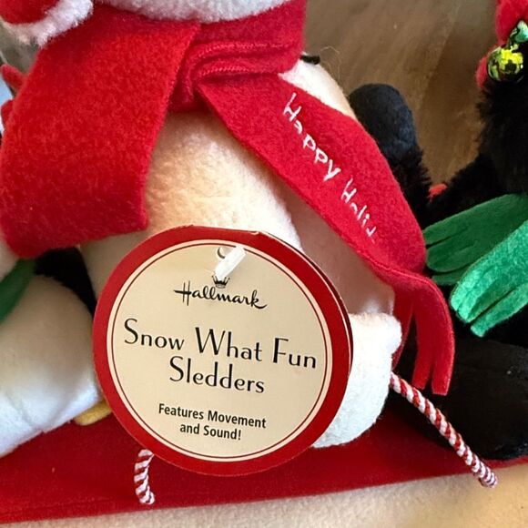 Hallmark snow what fun sledders - Picture 6 of 8